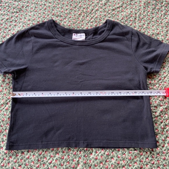 🌸 Champion T-Shirt - Picture 4 of 4